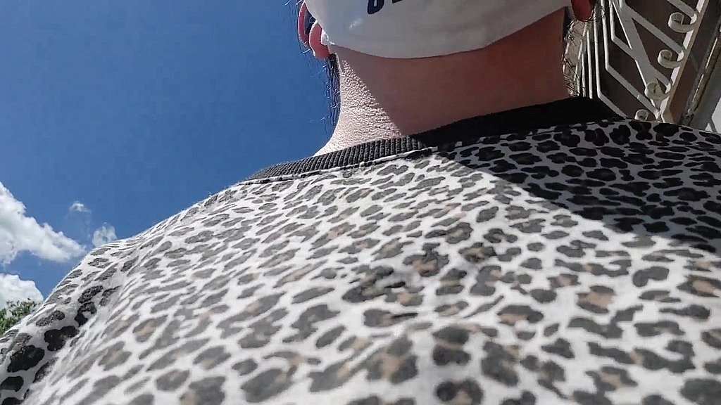 Public Yoga Mishap: A Cringe-Worthy Tale