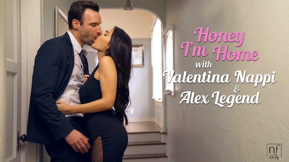 Alex Legendvalentina Nappi Honey Im Home S4e9