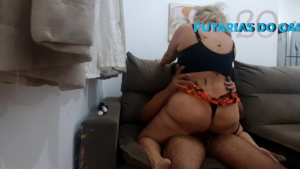 Putariasdocasal20 Studio I Want Cock In My Mouth And Pussy