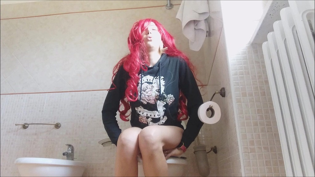 pissvids my stepsister is unaware but i filmed her while she pees 1 24 2023 1800