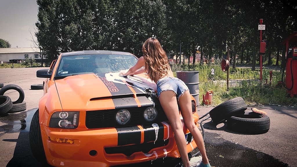 pornworld car wash booty baby 9 11 2018 1800