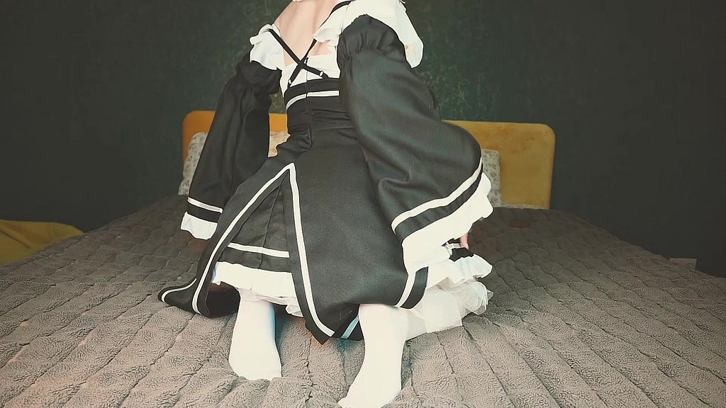 pornbox maid rem is chilling after the long day 9 12 2022 1800