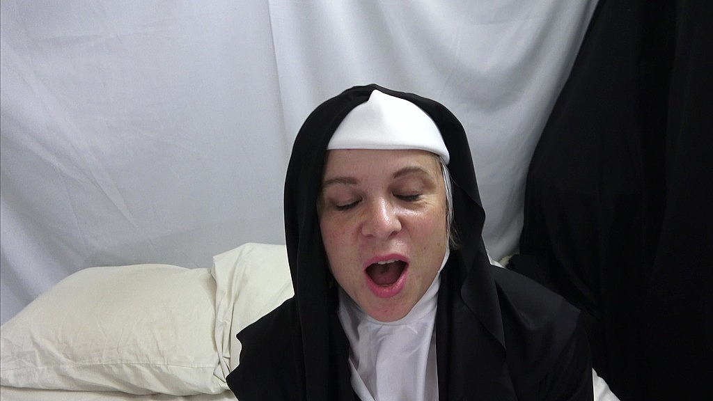 PornBox: Horny Nun Gets It In The Ass – 11/2/2022 19:00