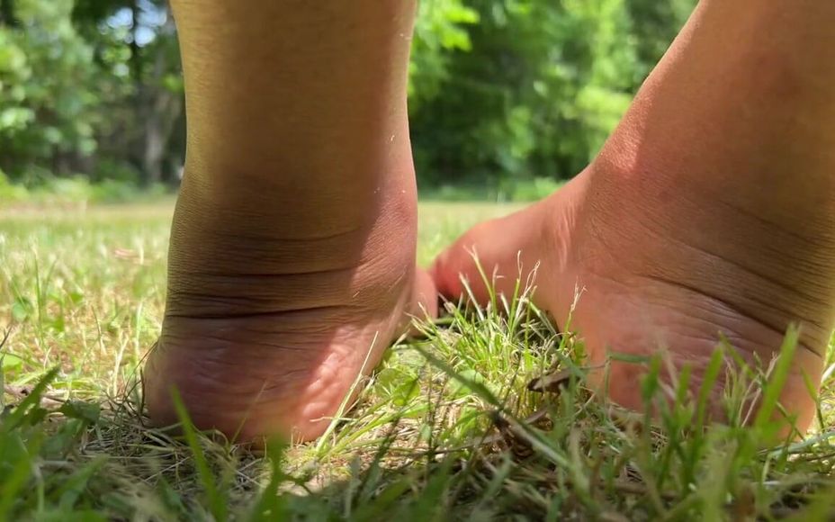 GCA - Stepmommy Barefoot Outside Plays in the Grass - 9/10/2024