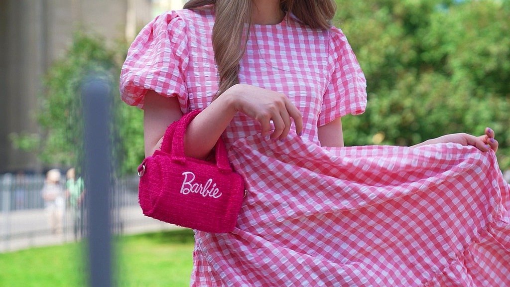 1_barbies-hard-action-3-hour-xxx-thrill