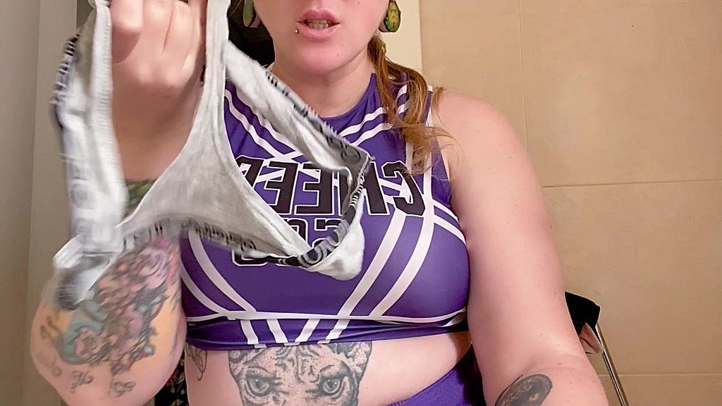 1_my-deodorant-toilet-paper-a-kinky-tale