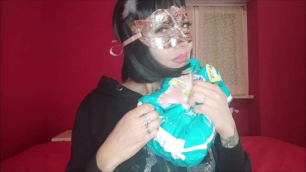1_my-spooky-diapered-halloween-secret