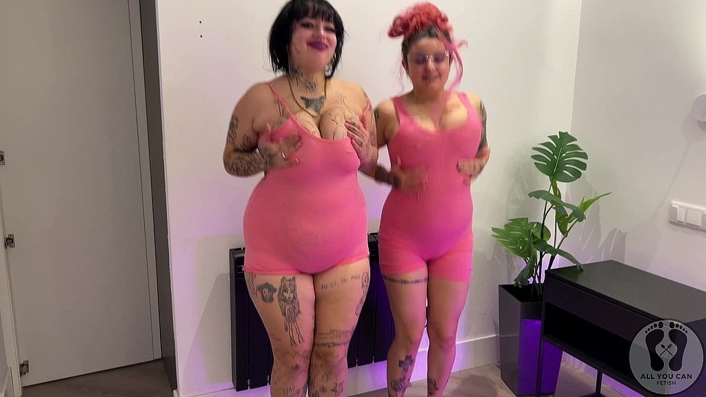 1_sensual-curves-a-body-positive-movement