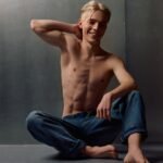 adamwinters-digital-spotlight-tune-in