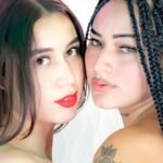 amateur-webcam-model-carolandnicol-shares-her-unique-perspective