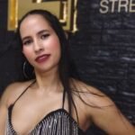 amateur-webcam-model-cattaleyaromero-shares-her-passionate-performance-1