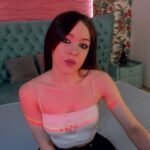 amateur-webcam-model-chronicles-the-enkikerrigan-experience-1