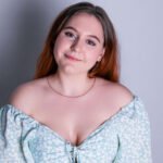 Amateur Webcam Model DianaFlower Shares Her Unique Talents