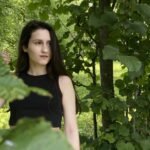 Amateur Webcam Model EmiraBlight Shares Her Unique Perspective