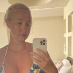Amateur Webcam Model EvaEvochka: Unleashing Her Inner Beauty