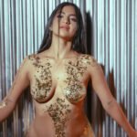 Amateur Webcam Model EvaHale Shares Her Passionate Performance