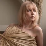 Amateur Webcam Model Extraordinaire: EllyBelloy’s Unique Journey