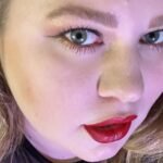 Amateur Webcam Model Finds Success with HarperRusso