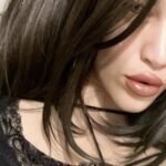 Amateur Webcam Model Finds Success with ViollaStanding