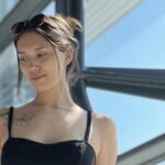 Amateur Webcam Model HollyMali Shares Her Unique Perspective