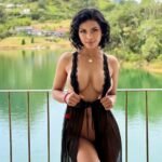 Amateur Webcam Model JosiePelthon Shares Her Unique Perspective