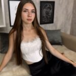 amateur-webcam-model-kamillajeffers-shares-her-unique-perspective