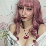 Amateur Webcam Model KandiKatie Shares Her Unique Perspective