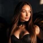 Amateur Webcam Model KatyMonro Shares Her Passionate Performances