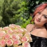 amateur-webcam-model-lisalyna-shares-her-passionate-performances