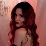 Amateur Webcam Model LizzyLexington Shares Her Unique Perspective