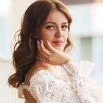 Amateur Webcam Model OliviaOli Shares Her Passionate Performances