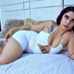 Amateur Webcam Model Paulina Roouse Shares Her Unique Perspective