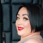 Amateur Webcam Model Quirks: A Maell of a Good Time