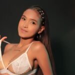 Amateur Webcam Model SharonJimenez’s Unique Perspective