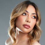 Amateur Webcam Model SophieLee Shares Her Passionate Performances