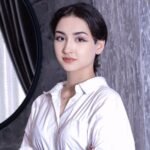 Amateur Webcam Model StefanieRoss Shares Her Unique Perspective