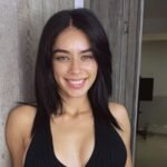 Amateur Webcam Model StephyValencia Shares Her Passionate Performances