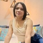 Amateur Webcam Model VanessaBeckers Shares Her Passionate Performance