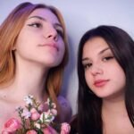 amateur-webcam-model-violettaanddina-shares-her-unique-experience-1
