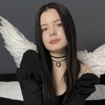 Amateur Webcam Model VivienWesti Shares Her Unique Perspective