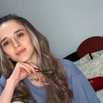 amateur-webcam-model-zhaleyasmith-shares-her-passionate-moments-1