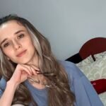 Amateur Webcam Model ZhaleyaSmith Shares Her Passionate Moments