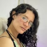 Amateur Webcam Model’s Serene Kardissons Journey