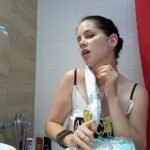 Anna’s Epic Diaper Blowout Challenge