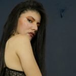 aubreybutlers-behind-the-curtain