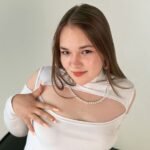 EmilyGrades’ Amateur Webcam Modeling Adventures
