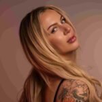 EmmaleeJones’ Amateur Webcam Model Adventures