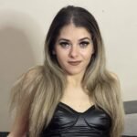 floryroses-amateur-webcam-model-adventures