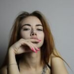 from-amateur-to-lunaswayze-webcam-model-my-journey