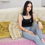 from-amateur-to-webcam-model-alevtina-andreass-journey-1